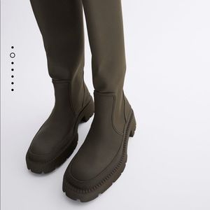 NWT Zara LowHeel Rubberized Boot Khaki Green Sz 38
